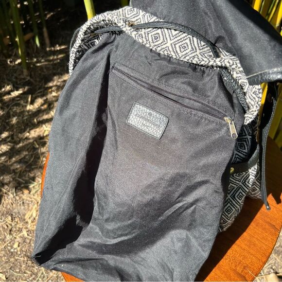 EXPRESSIONS leather trim backpack 🖤 great use condition 🖤 - Picture 2 of 8